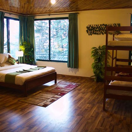 Umda Hotel Montana Nathia Gali Exteriör bild
