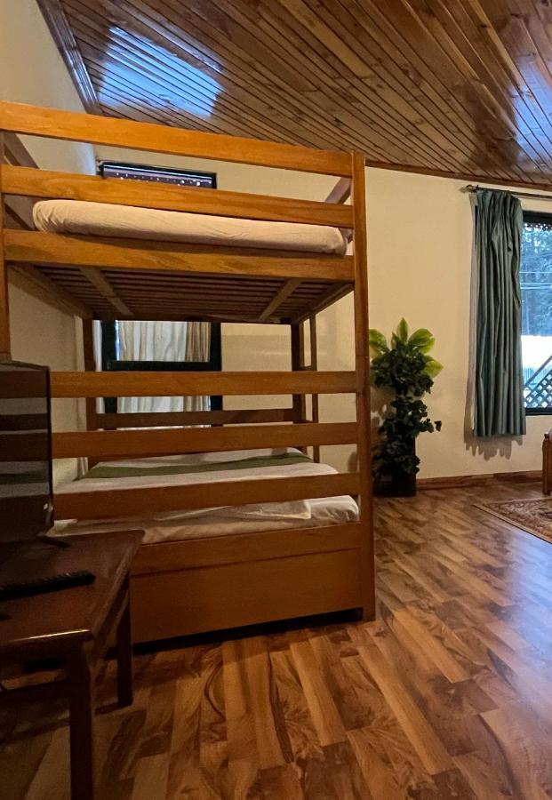Umda Hotel Montana Nathia Gali Exteriör bild