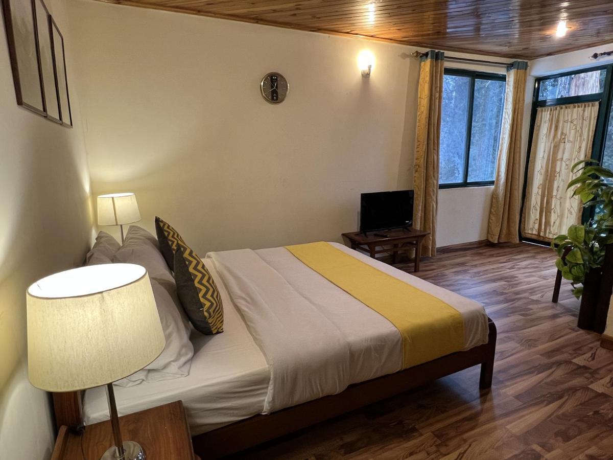 Umda Hotel Montana Nathia Gali Exteriör bild