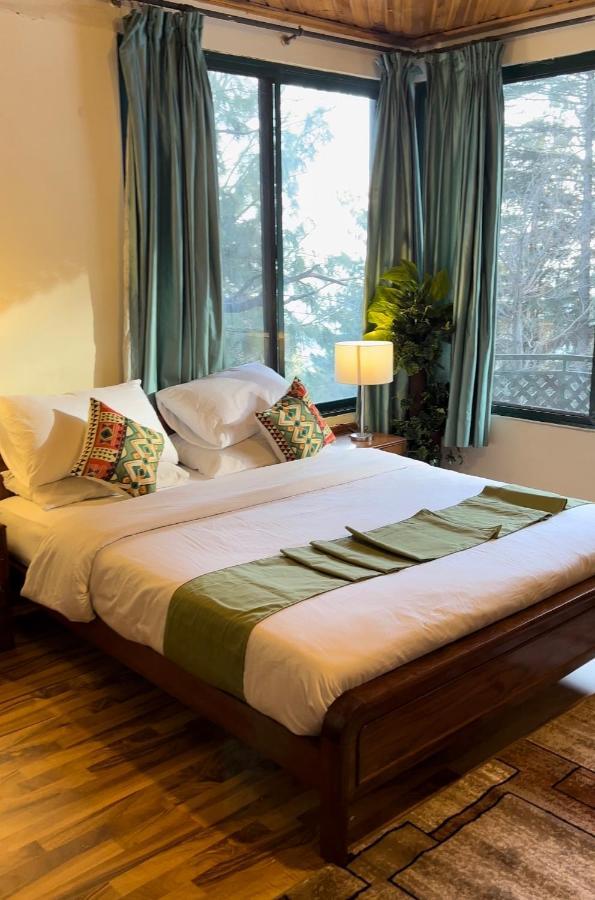 Umda Hotel Montana Nathia Gali Exteriör bild